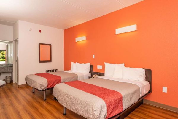 COLONIAL INN KINGSPORT (Kingsport)
